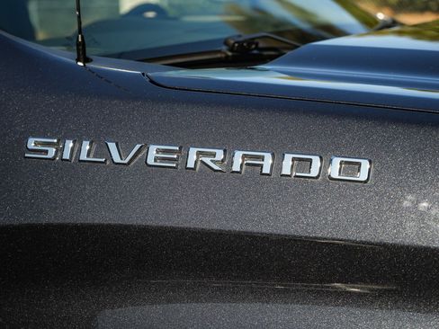 Used 2023 Chevrolet Silverado 1500 Custom RWD image 8