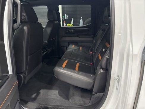 Used 2025 GMC Sierra 1500 AT4 image 27