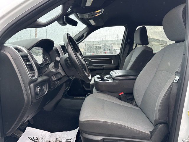 Used 2024 RAM 3500 Big Horn AWD/4WD image 24