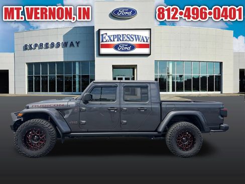 Used 2021 Jeep Gladiator Rubicon w/ Dual Top Group AWD/4WD image 9