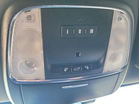 Used 2018 Jeep Grand Cherokee Altitude AWD/4WD image 28