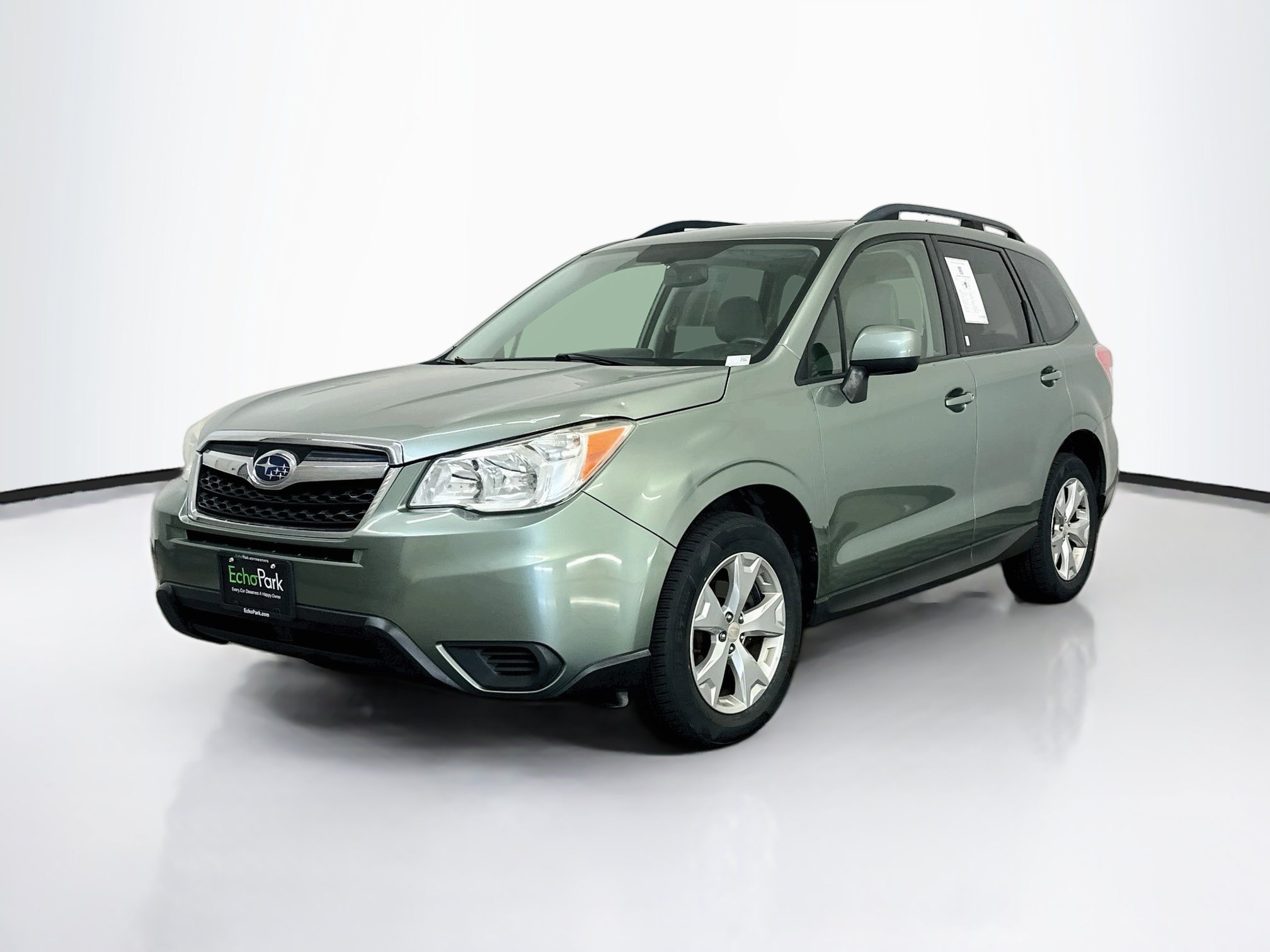 Used 2015 Subaru Forester 2.5i Premium w/ All-Weather Package AWD/4WD image 3
