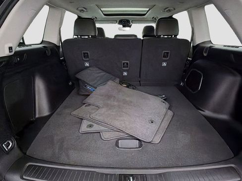 Used 2024 Jeep Grand Cherokee Limited 4xe image 29