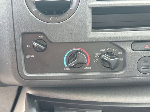 New 2025 Ford E-350 and Econoline 350 Super Duty w/ Power Equipment Group image 26