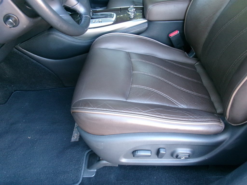 Used 2014 INFINITI QX60 FWD w/ Premium Plus Package image 12