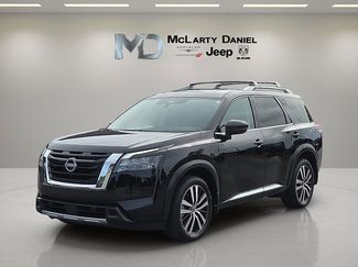 Used 2025 Nissan Pathfinder Platinum w/ Cargo Package AWD/4WD video 2