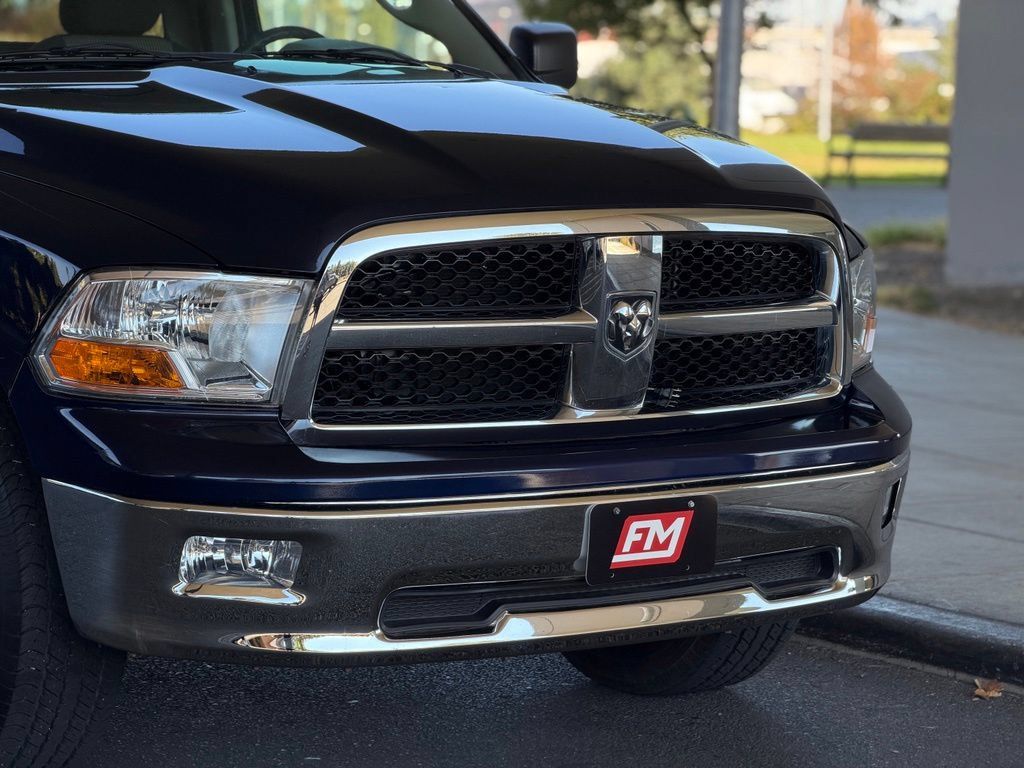 Used 2012 RAM 1500 Classic SLT w/ Popular Equipment Group AWD/4WD image 9