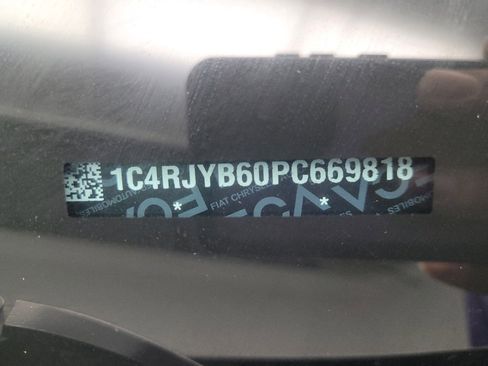 Used 2023 Jeep Grand Cherokee 4WD 4xe image 33