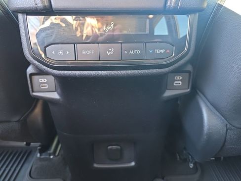 Used 2024 Toyota Grand Highlander XLE image 21