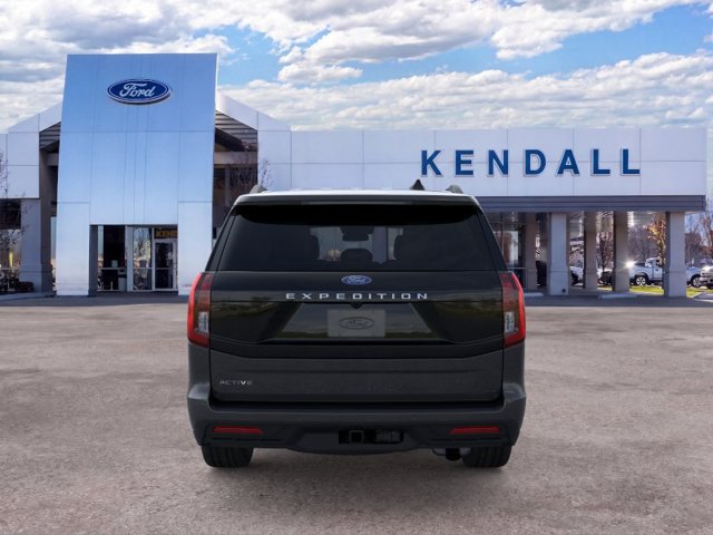 Used 2026 Ford Expedition Active AWD/4WD image 5