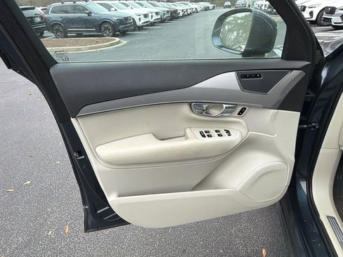 Certified 2023 Volvo XC90 B5 Core w/ Protection Package Premier image 60