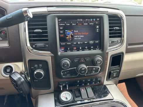 Used 2018 RAM 3500 Laramie AWD/4WD image 45