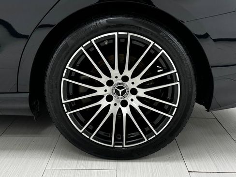 Used 2022 Mercedes-Benz C 300 4MATIC Sedan image 43