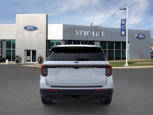 New 2026 Ford Explorer Active AWD/4WD image 5