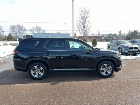 Certified 2023 Honda Pilot EX-L image 4