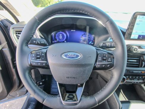 Used 2022 Ford Escape Titanium w/ Class II Trailer Tow Package AWD/4WD image 20