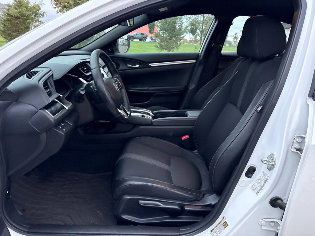 Used 2019 Honda Civic Sport image 13