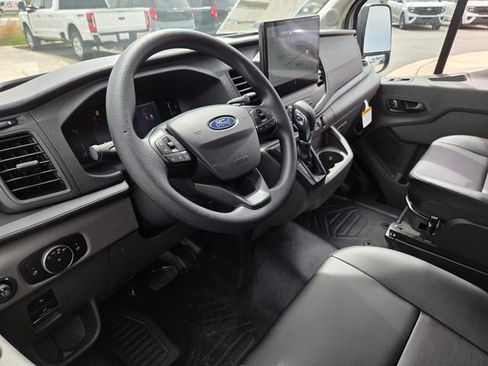 New 2026 Ford Transit 250 148 Medium Roof image 40