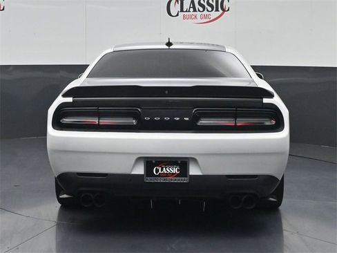 Used 2019 Dodge Challenger R/T w/ Plus Package image 8