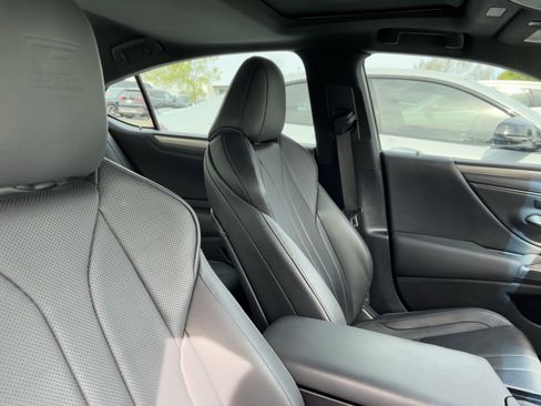 Used 2021 Lexus ES 350 F Sport w/ Accessory Package 2 image 34