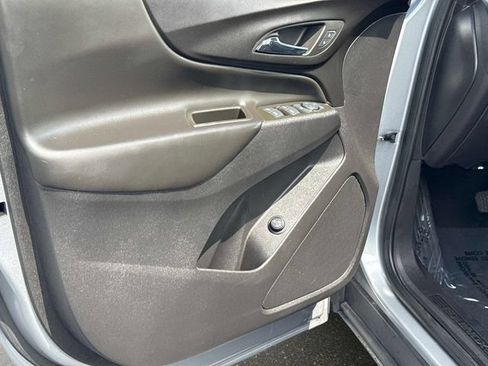 Used 2024 Chevrolet Equinox LT AWD/4WD image 15