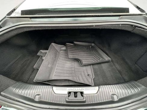 Used 2015 Jaguar XJ L Portfolio image 10