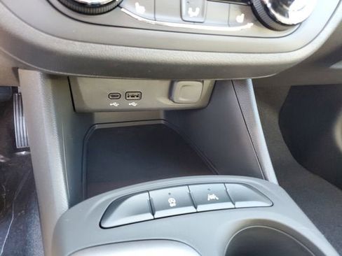 New 2026 Buick Envista Preferred w/ Convenience I Package image 23