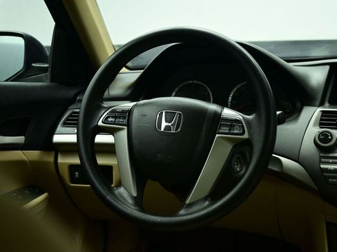 Used 2012 Honda Accord LX image 9