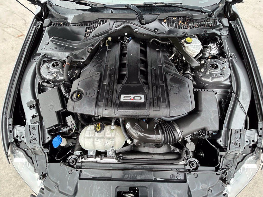 Used 2021 Ford Mustang GT Premium RWD image 28