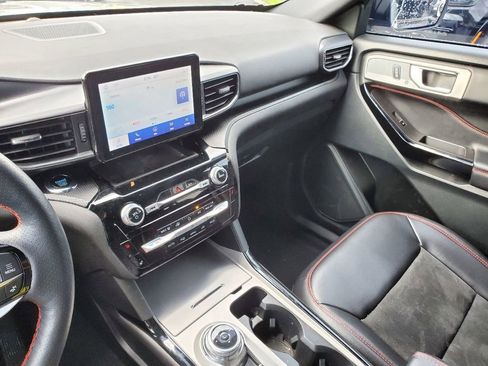 Used 2023 Ford Explorer ST-Line w/ Class IV Trailer Tow Package image 20