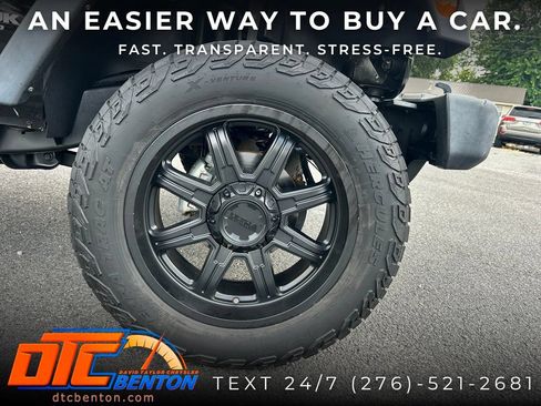 Used 2018 Jeep Wrangler Unlimited Sport S AWD/4WD image 20