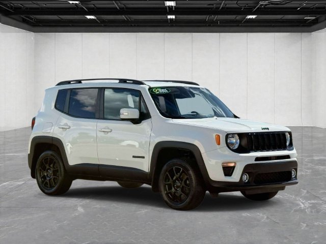 Certified 2020 Jeep Renegade Altitude AWD/4WD image 3