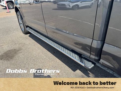 Used 2018 Ford F150 XLT w/ Equipment Group 302A Luxury AWD/4WD image 15