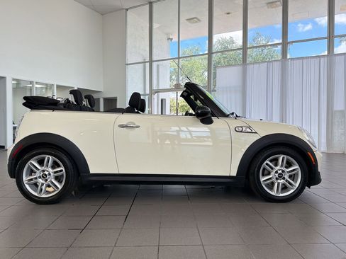 Used 2015 MINI Cooper S FWD image 8