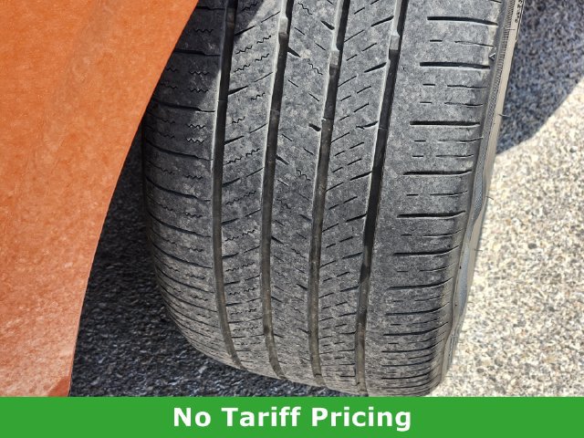Used 2024 Nissan Sentra SR w/ SR Premium Package FWD image 9