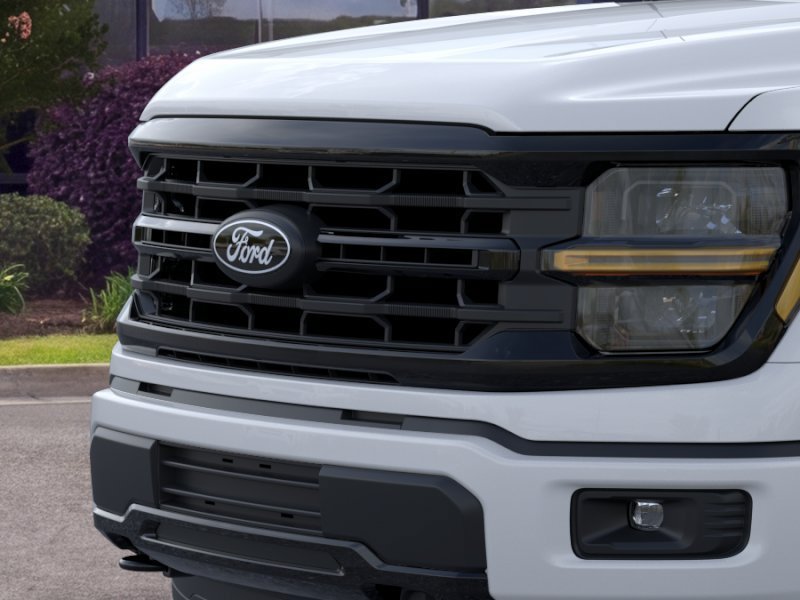 New 2026 Ford F150 XLT w/ XLT Black Appearance Package AWD/4WD image 17