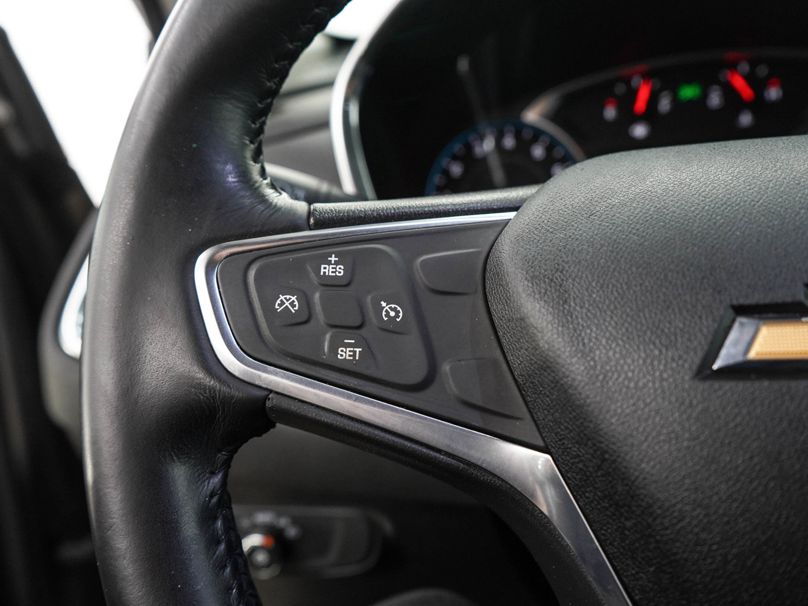 Used 2019 Chevrolet Equinox LT AWD/4WD image 25