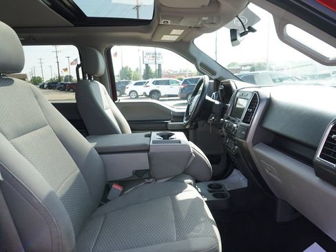 Used 2016 Ford F150 XLT w/ Equipment Group 302A Luxury AWD/4WD image 30