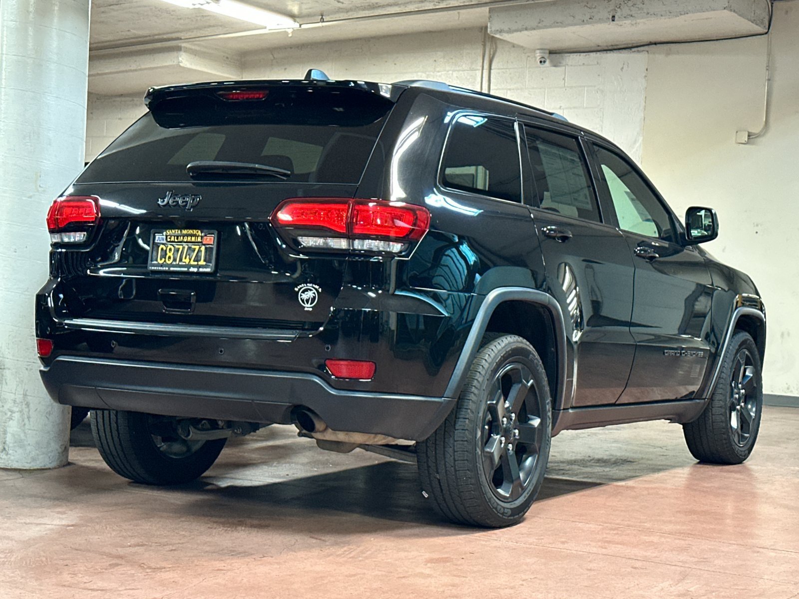 Certified 2021 Jeep Grand Cherokee Freedom Edition RWD image 5