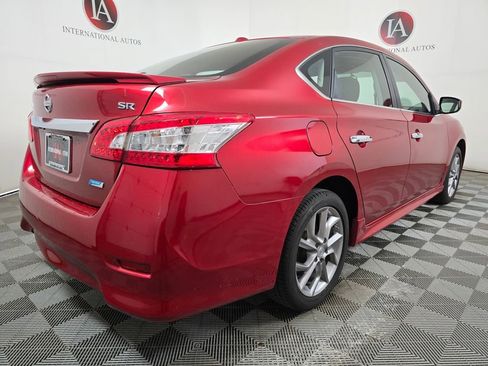Used 2014 Nissan Sentra SR w/ SR Driver Package FWD image 4