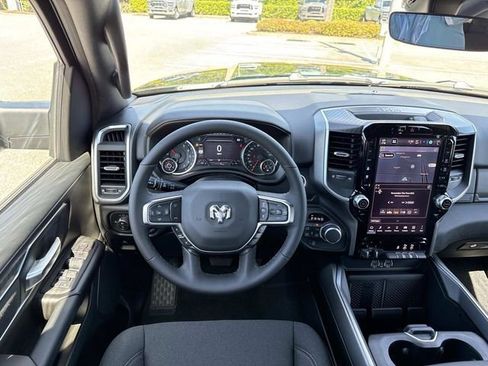 New 2026 RAM 1500 4x4 Crew Cab image 13