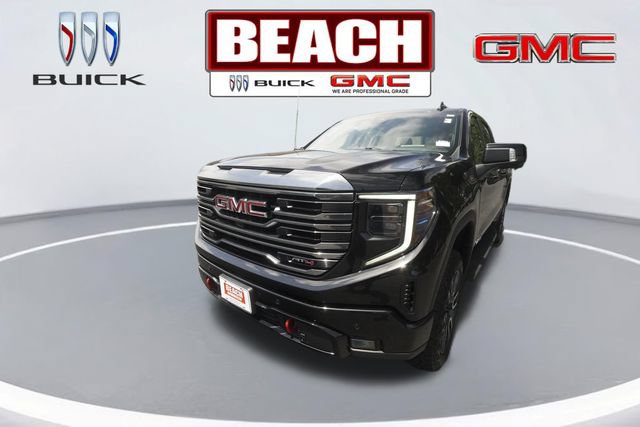 Used 2024 GMC Sierra 1500 AT4 w/ Technology Package AWD/4WD image 7
