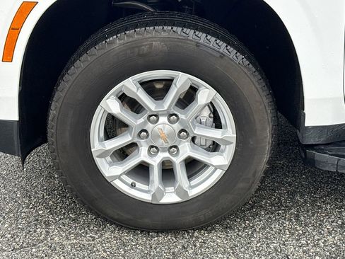 Certified 2025 Chevrolet Tahoe LT image 11