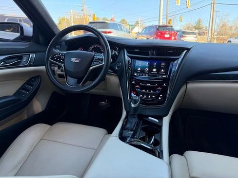 Used 2019 Cadillac CTS Luxury RWD image 7