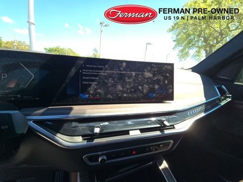 Used 2025 BMW X5 xDrive50e image 14
