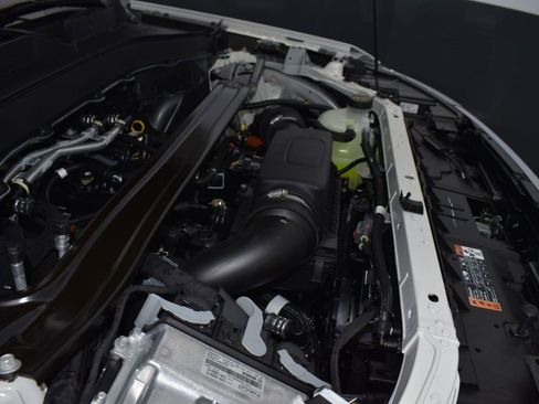 Used 2025 Ford Explorer Platinum w/ Ultimate Package image 21