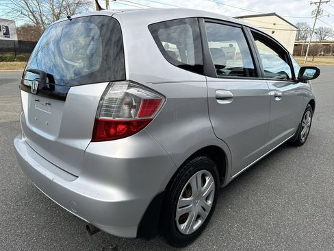 Used 2011 Honda Fit image 5