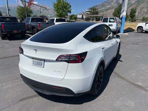 Used 2023 Tesla Model Y Long Range AWD/4WD image 8