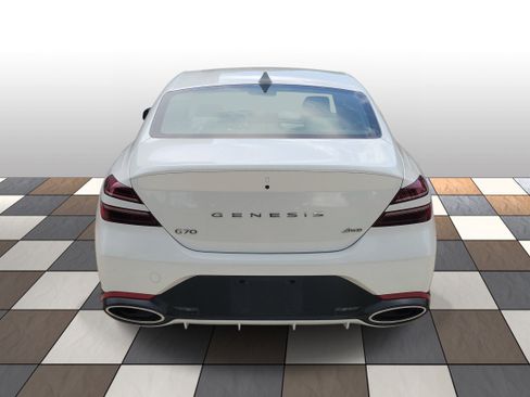 Used 2025 Genesis G70 2.5T AWD/4WD image 5