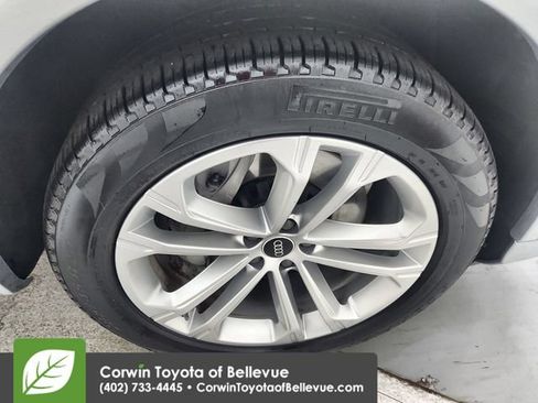 Used 2025 Audi Q7 3.0T Premium Plus AWD/4WD image 58